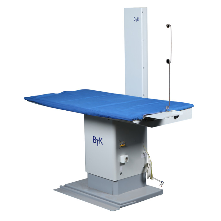Гладильный прямоугольный стол ВТК 2-14,1400x700 мм